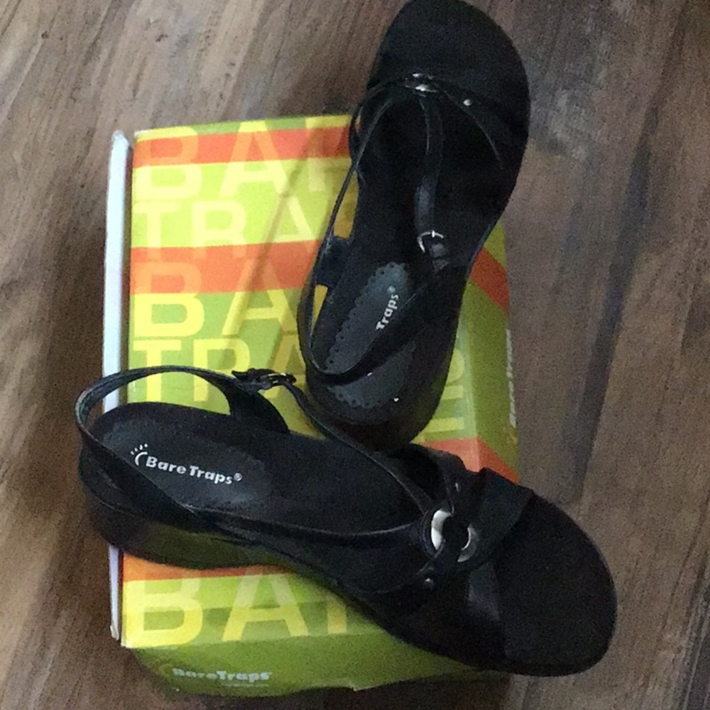 Bear Trap shoes
